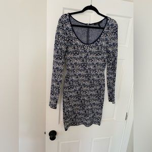 BCBG MaxAzria Sheena in Carbon size Med GUC